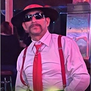 Meet your Posher, Robert